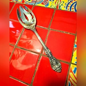 Gorham Sterling King Edward Pierce Serving Spoon 1936-'09 8 3/4" Excel 2.677 Oz.